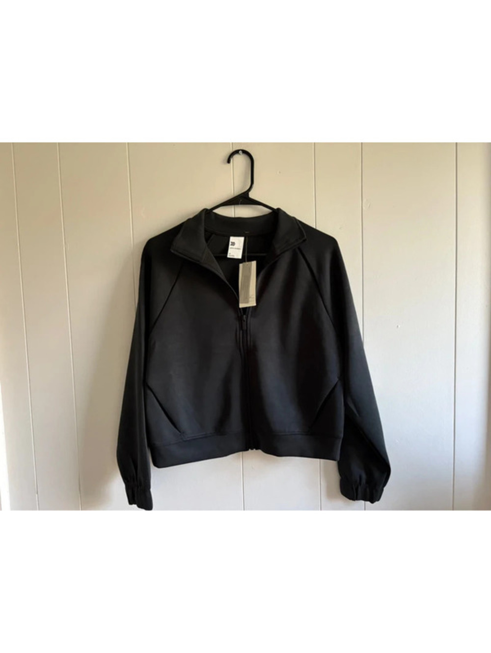 Womens XS Black Airy Sleek All in Motion Jacket New